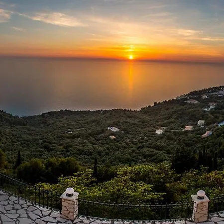 Lefkada Sunset Луксозна вила *